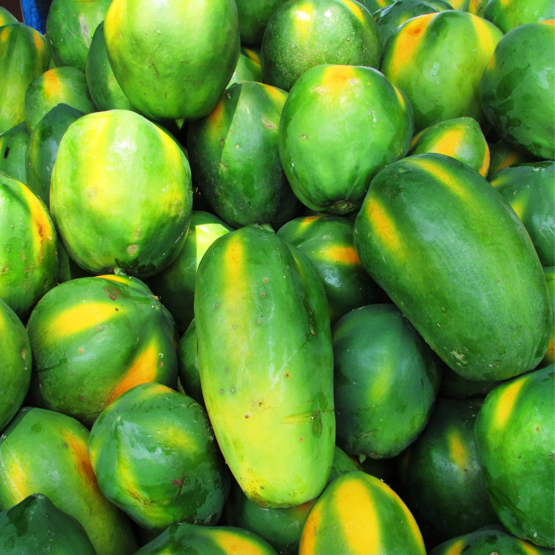 Fresh Naturally Sweet Organic Papaya (Priced per LB)